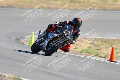 media/Oct-14-2023-TrackXperience (Sat) [[0517685739]]/Level 3/session 5 turn 12/